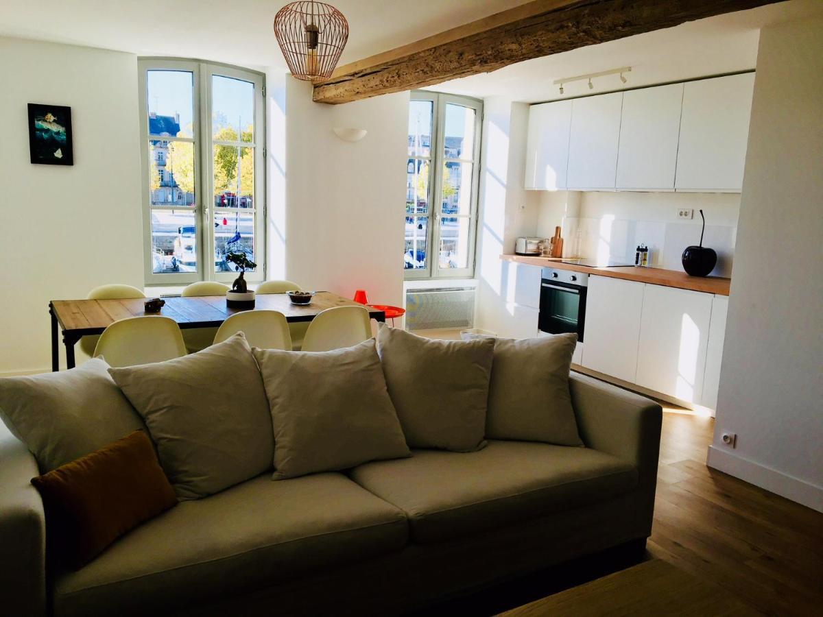Appartement D'Architecte Vue Port 瓦讷 外观 照片