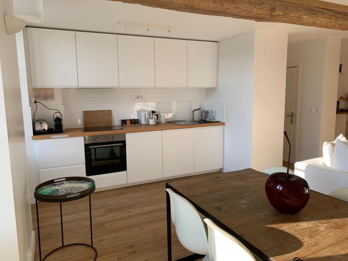 Appartement D'Architecte Vue Port 瓦讷 外观 照片